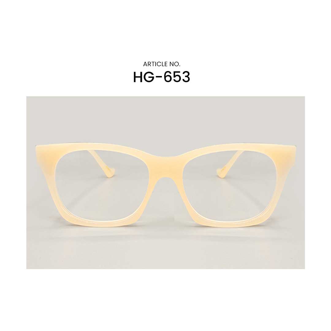 653